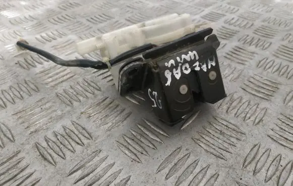 Mazda 6 Tailgate/trunk/boot lock/catch/latch B6701