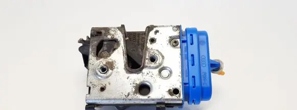Audi A4 S4 B5 8D Rear door lock 4A0839016H