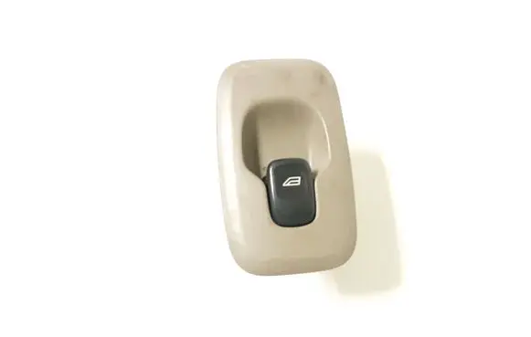 Volvo XC90 Electric window control switch 8685288