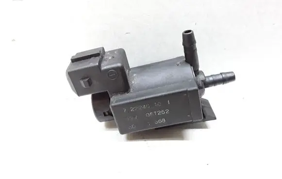 Volvo XC90 Turbo solenoid valve 30611668