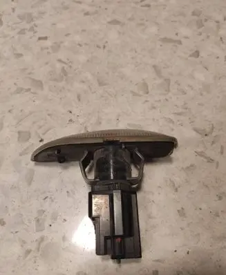 Volvo S80 Front fender indicator light 30722641