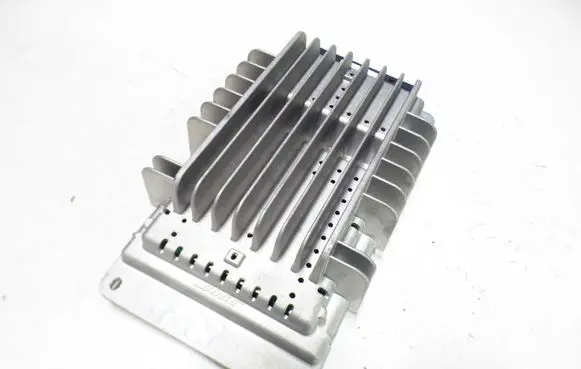 Audi A3 S3 8P Sound amplifier 8P3035223 449014 280348001