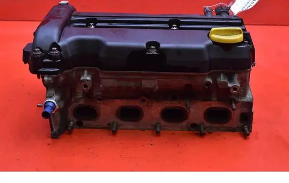 Opel Astra H Engine head 55355430