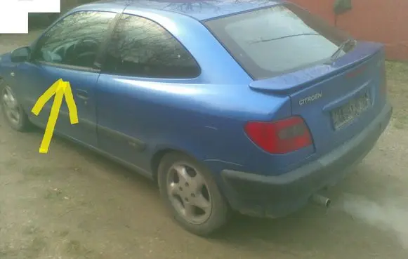 Citroen Xsara Front door window/glass (coupe) 