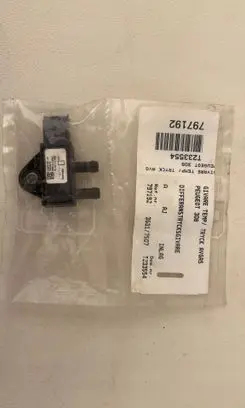 Peugeot 508 Exhaust gas pressure sensor T233554