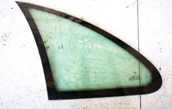 Citroen Xsara Picasso Rear side window