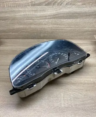 Ford Mondeo MK II Speedometer (instrument cluster) 97BP10C956DB
