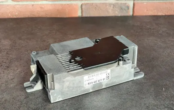 BMW 7 E65 E66 HiFi Audio sound control unit 9432621