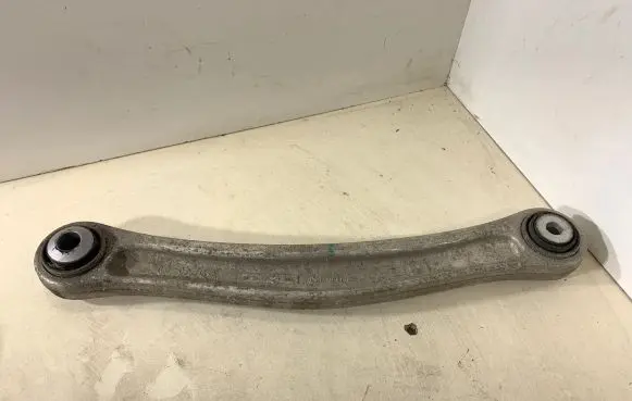 Porsche Cayenne (92A) Rear upper control arm/wishbone 7L0505376A