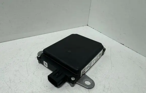 Toyota Land Cruiser (J150) Blind spot module 8816260040