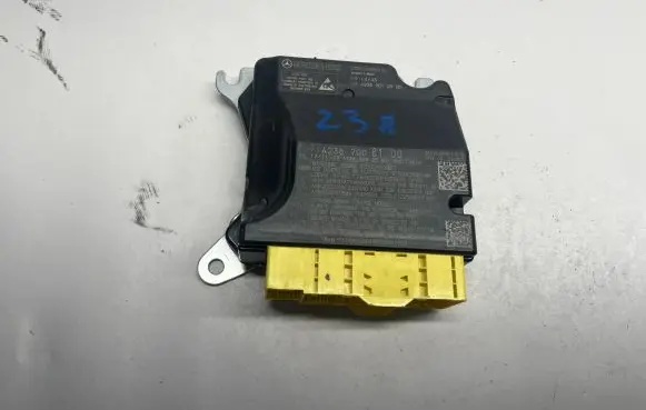 Mercedes-Benz E W213 Airbag control unit/module A2389008100