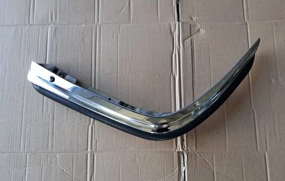 Mercedes-Benz S W116 Front bumper 1168802370