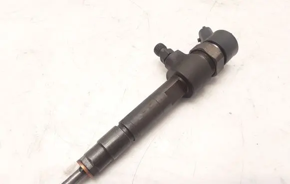 Alfa Romeo 166 Fuel injector 0445110119