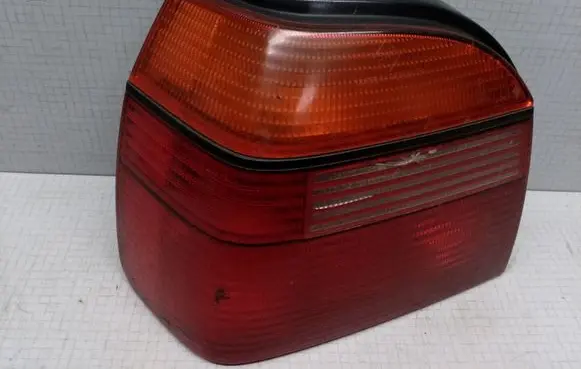 Volkswagen Golf III Rear/tail lights 1H6945111D 63277