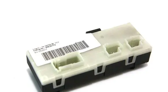 BMW 7 G11 G12 Tailgate/trunk control unit/module 61357491951 7491951 9491418