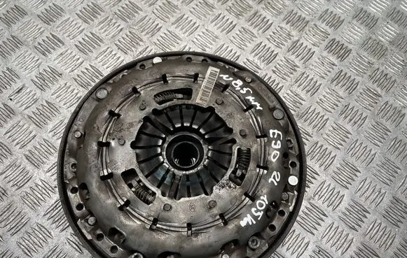 BMW 3 E90 E91 Clutch set kit 7603845