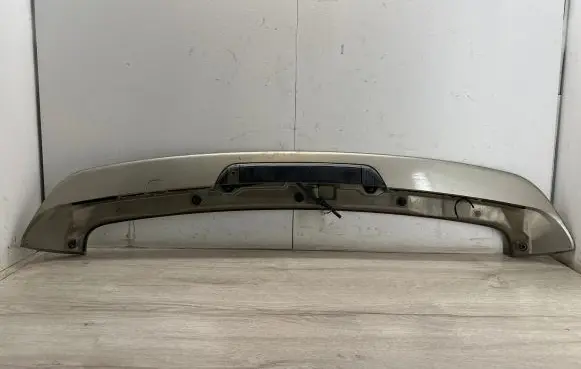 Mitsubishi Grandis Tailgate/trunk spoiler MN129304