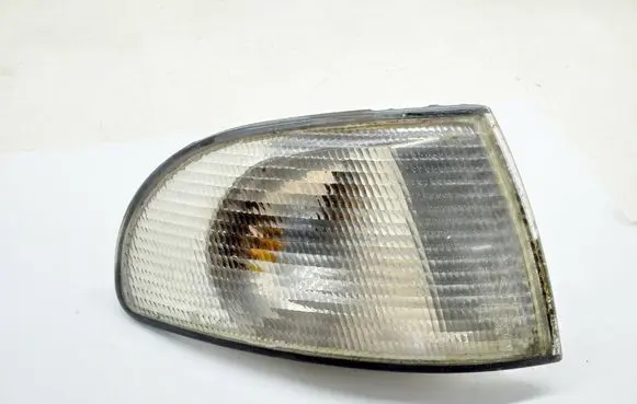 Front indicator light