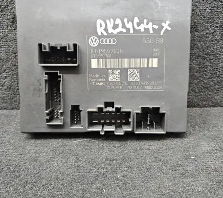 Audi A5 8T 8F Seat control module 8T0959760B 8T0959760