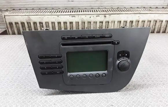 Seat Leon (1P) Radio/CD/DVD/GPS head unit 