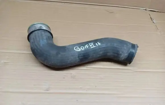 Volkswagen Golf VI Intercooler hose/pipe 1K0145762T 1K0145832F
