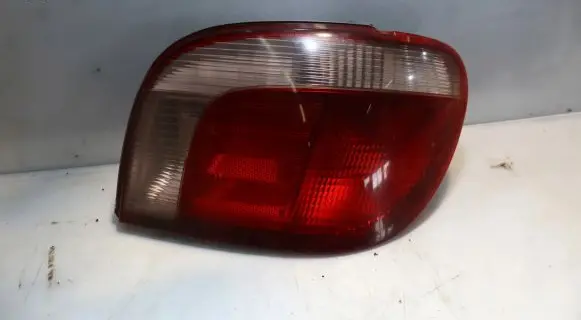 Toyota Yaris Rear/tail lights