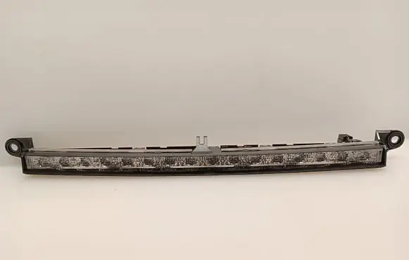 Mercedes-Benz C W203 Third/center stoplight A2038200456