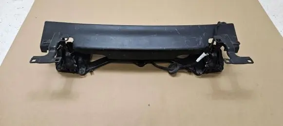 Porsche Cayenne (9Y0 9Y3) Tailgate/trunk spoiler 9Y3827204C
