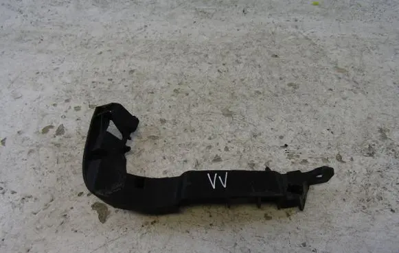 Audi A3 S3 8V Front bumper mounting bracket 8V3807184A