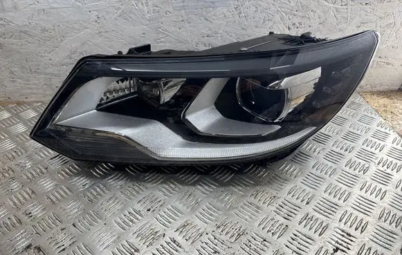 Volkswagen Tiguan Headlight/headlamp 5N1941033 1ZT01074801