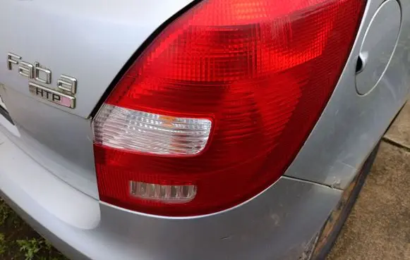 Skoda Fabia Mk2 (5J) Rear/tail lights 5J6945112 5J6945096