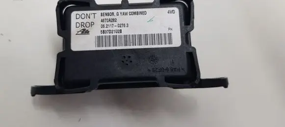 Peugeot 4007 ESP acceleration yaw rate sensor 4670A282