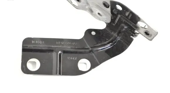 BMW 4 F36 Gran coupe Fender mounting bracket FK72116C175AB