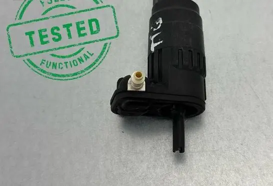 Volkswagen Tiguan Windscreen/windshield washer pump 6R0955681