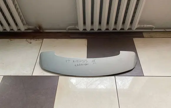 Toyota Avensis T270 Tailgate/trunk spoiler 7608505060