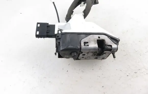 Citroen DS3 Front door lock