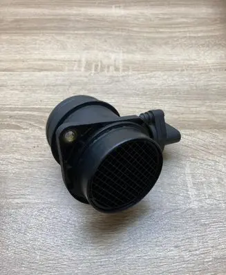 Volkswagen PASSAT B5.5 Mass air flow meter 0986280202 0280217121
