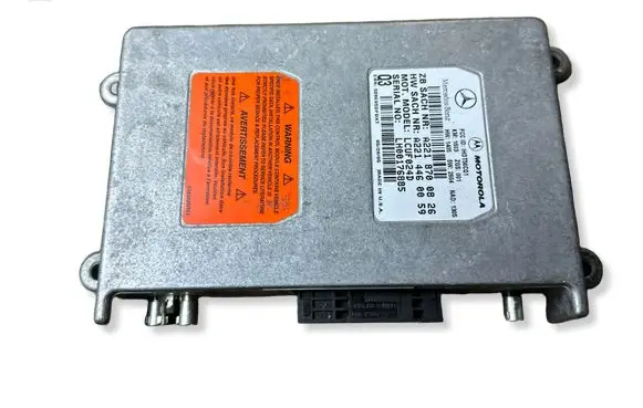 Mercedes-Benz SL R230 Bluetooth control unit module A2218700826