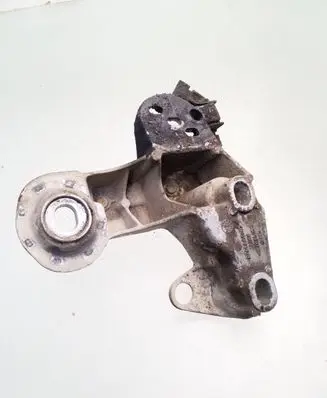 Audi A6 S6 C5 4B Engine mounting bracket 4B0199352B