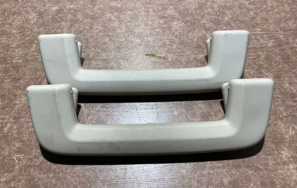 Land Rover Discovery 4 - LR4 Front interior roof grab handle 16800170