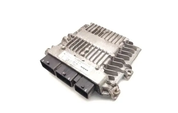 Volvo V50 Engine control unit/module 31211081AA 5WS40328C-T