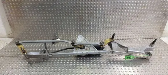Mercedes-Benz C W203 Front wiper linkage and motor A2038200342 A2038204042