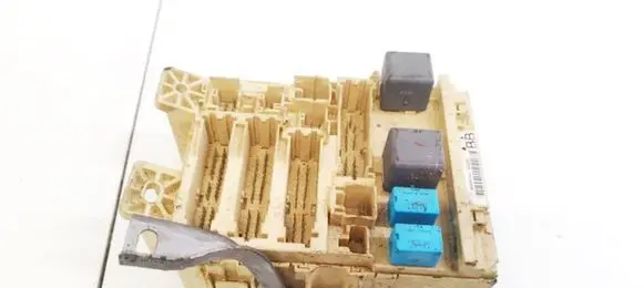 Toyota Yaris Fuse box set