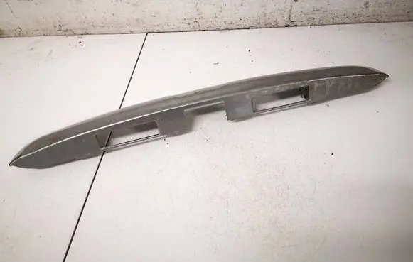 Nissan Note (E11) Trunk door license plate light bar 90812BH30A 90812BH20A