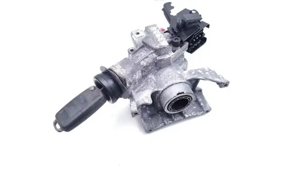 BMW X5 E53 Ignition lock 8379345 61358379345