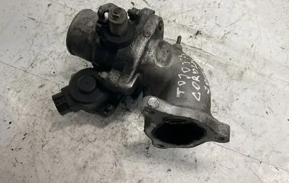 Toyota Corolla E120 E130 EGR valve