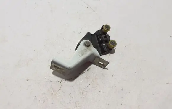 Renault Express Sliding door middle roller runner 824A65571R