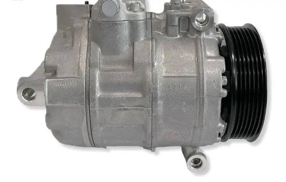 Land Rover Discovery 3 - LR3 Air conditioning (A/C) compressor (pump) JPB000173 LR012593 5H3219D623AB