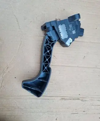 Toyota Auris E180 Accelerator throttle pedal 78110-02120
