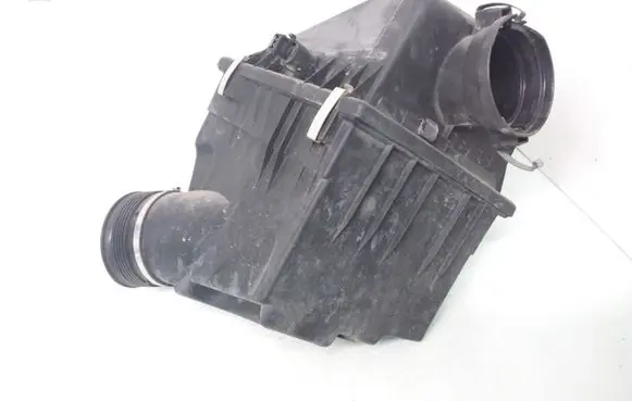 BMW 7 E38 Air filter box